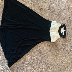 black and white dress size 4